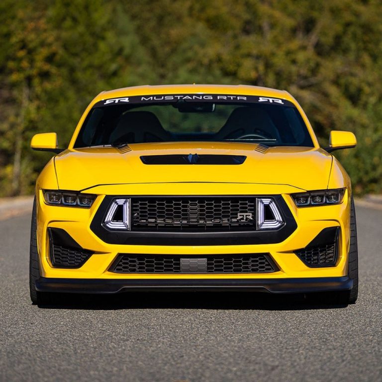 Alternative view of RTR - 2024+ Mustang Upper Grille w/ LED Air Intakes