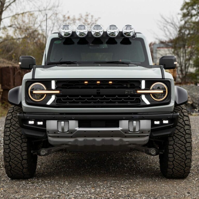 Alternative view of RTR - 2022+ Bronco Raptor Grille w/ Signature LED Lighting