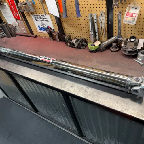 Alternative view of Knoxville Driveline - 1 Piece Aluminum Driveshaft for 2024-2025 Ranger RAPTOR (10r80)